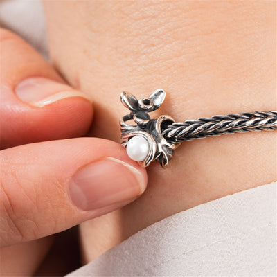 Snowdrop of January Bracelet