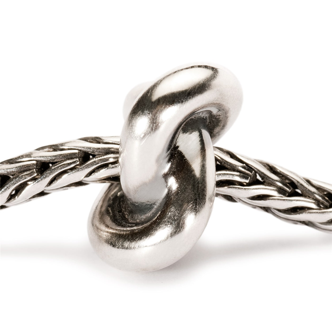 Trefoil Knot Bead